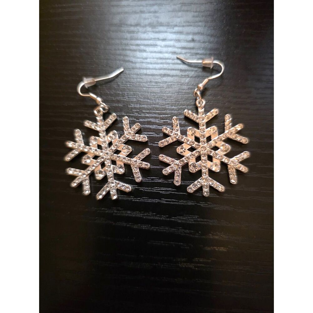 Silver Glitter Snowflake Dangle Earrings
